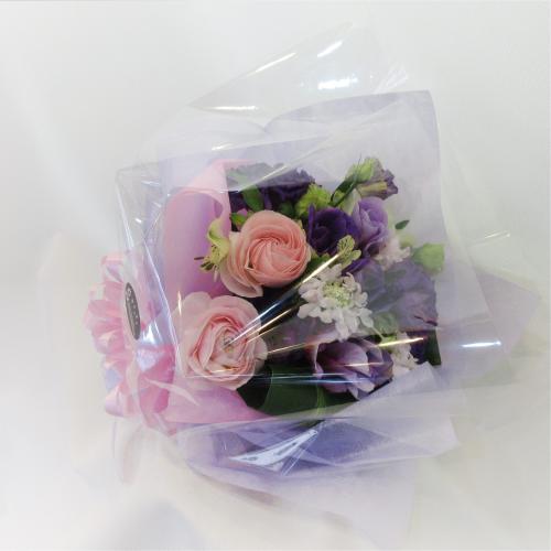 卒業 入学のお祝いにもオススメ花束ブーケ 春花 アネモネ ラナンキュラス をあしらってお届けいたします