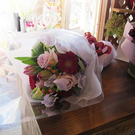 花束48