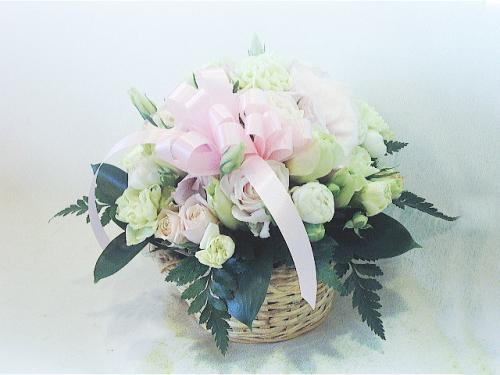 結婚祝のプレゼントにオススメアレンジメント「HAPPY WEDDING」