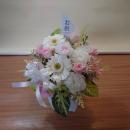 優しい色合いのお供えプリザーブドフラワーアレンジメント