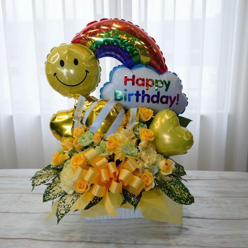 HappyBirthday!!★レインボーバルーンアレンジメント★イエローローズ