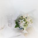 「鉄砲百合の花束花瓶とセット」お供え花