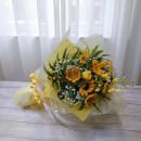 夏のオススメ花束ひまわりをあしらった「光輝」